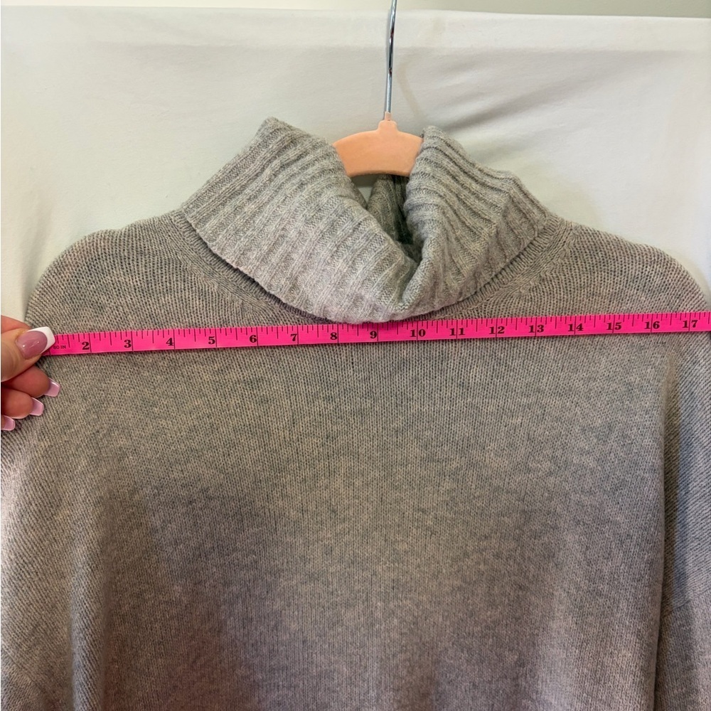 GAP Light Gray Turtleneck Sweater dress size small - Picture 5 of 8